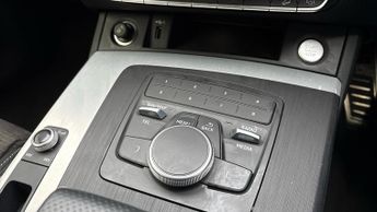 Audi Q5 2.0 TFSI 45 S line SUV 5dr Petrol S Tronic quattro Euro 6 (s/s) 