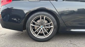 BMW 5 Series 2.0 520d M Sport Saloon 4dr Diesel Auto Euro 6 (s/s) (190 ps)