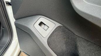 Volkswagen Tiguan 2.0 TDI R-Line Tech SUV 5dr Diesel DSG Euro 6 (s/s) (150 ps)