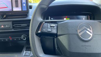 Citroen Berlingo 52kWh PLUS XL MPV 5dr Electric Auto (7.4kW Charger) (136 ps)