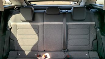 Citroen C4 50kWh C-Series Edition Hatchback 5dr Electric Auto (7.4kW Charge