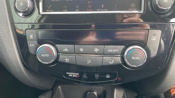 Nissan Qashqai 1.3 DIG-T Acenta Premium SUV 5dr Petrol DCT Auto Euro 6 (s/s) (1