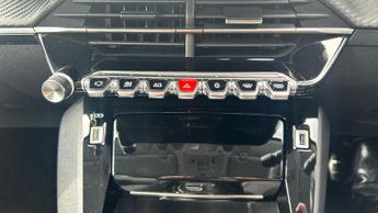 Peugeot 208 1.2 PureTech Allure Premium + Hatchback 5dr Petrol EAT Euro 6 (s