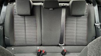 Peugeot 2008 50kWh Active Premium + SUV 5dr Electric Auto (7kW Charger) (136 