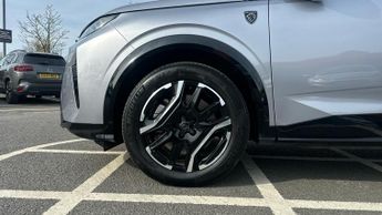 Peugeot 5008 73kWh GT SUV 5dr Electric Auto (210 ps)