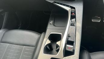 Peugeot 5008 73kWh GT SUV 5dr Electric Auto (210 ps)