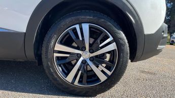 Peugeot 3008 SUV 1.6 PureTech Allure SUV 5dr Petrol EAT Euro 6 (s/s) (180 ps)