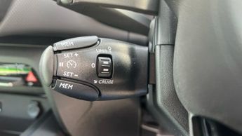 Citroen C5 Aircross 1.2 Hybrid PLUS SUV 5dr Petrol Hybrid e-DSC Euro 6 (s/s) (136 ps