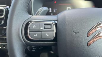 Citroen C5 Aircross 1.2 Hybrid PLUS SUV 5dr Petrol Hybrid e-DSC Euro 6 (s/s) (136 ps