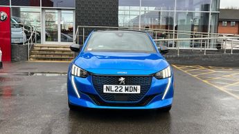 Peugeot 208 50kWh GT Premium Hatchback 5dr Electric Auto (136 ps)
