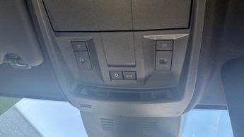 Peugeot 3008 SUV 1.2 HYBRID GT SUV 5dr Petrol Hybrid e-DSC6 Euro 6 (s/s) (136 ps)