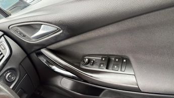 Vauxhall Astra 1.4i Turbo GPF SRi Hatchback 5dr Petrol Auto Euro 6 (s/s) (150 p