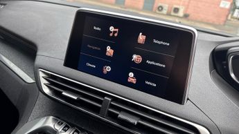 Peugeot 3008 SUV 1.5 BlueHDi GT Line Premium SUV 5dr Diesel EAT Euro 6 (s/s) (130