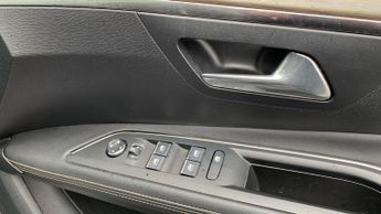 Peugeot 3008 SUV 1.2 PureTech GT Premium SUV 5dr Petrol EAT Euro 6 (s/s) (130 ps)