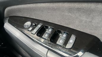 Kia Sportage 1.6 T-GDi MHEV GT-Line S SUV 5dr Petrol Hybrid DCT AWD Euro 6 (s