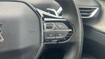 Peugeot 3008 SUV 1.2 HYBRID GT SUV 5dr Petrol Hybrid e-DSC6 Euro 6 (s/s) (136 ps)