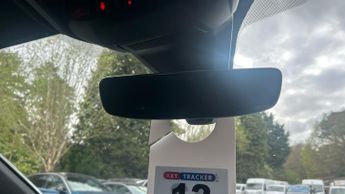 Peugeot 3008 SUV 1.2 HYBRID GT SUV 5dr Petrol Hybrid e-DSC6 Euro 6 (s/s) (136 ps)