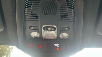 Peugeot 3008 SUV 1.2 HYBRID GT SUV 5dr Petrol Hybrid e-DSC6 Euro 6 (s/s) (136 ps)