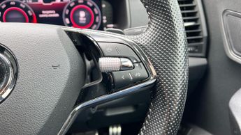 Skoda Karoq 1.5 TSI ACT SportLine SUV 5dr Petrol DSG Euro 6 (s/s) (150 ps)