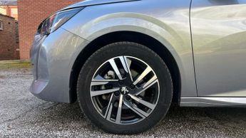 Peugeot 208 1.2 PureTech Allure Premium + Hatchback 5dr Petrol EAT Euro 6 (s