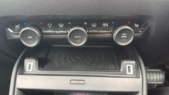 Citroen C4 50kWh Shine Plus Hatchback 5dr Electric Auto (7.4kW Charger) (13