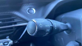 Peugeot 208 50kWh GT Hatchback 5dr Electric Auto (136 ps)