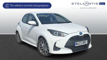 Toyota Yaris 1.5 VVT-h Icon Hatchback 5dr Petrol Hybrid E-CVT Euro 6 (s/s) (1