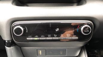 Toyota Yaris 1.5 VVT-h Icon Hatchback 5dr Petrol Hybrid E-CVT Euro 6 (s/s) (1