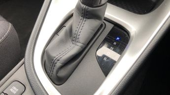 Toyota Yaris 1.5 VVT-h Icon Hatchback 5dr Petrol Hybrid E-CVT Euro 6 (s/s) (1