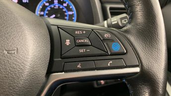 Nissan Leaf 40kWh Tekna Hatchback 5dr Electric Auto (150 ps)