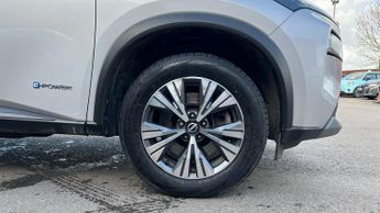 Nissan X-Trail 1.5 h e-POWER Acenta Premium SUV 5dr Petrol Hybrid Auto e-4ORCE 