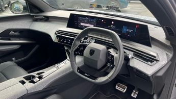 Peugeot 3008 73kWh GT SUV 5dr Electric Auto (210 ps)