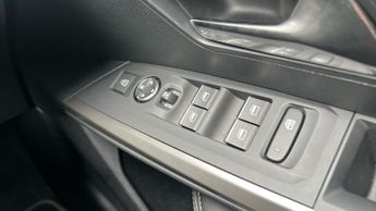 Peugeot 3008 73kWh GT SUV 5dr Electric Auto (210 ps)