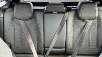 Peugeot 3008 73kWh GT SUV 5dr Electric Auto (210 ps)