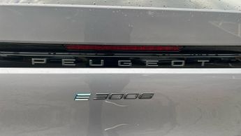 Peugeot 3008 73kWh GT SUV 5dr Electric Auto (210 ps)