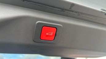Peugeot 3008 73kWh GT SUV 5dr Electric Auto (210 ps)