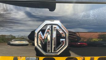 Mg Mg Hs 1.5 T-GDI Exclusive SUV 5dr Petrol DCT Euro 6 (s/s) (162 ps)