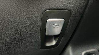 Mercedes-benz Glc 2.0 GLC220d AMG Line (Premium) SUV 5dr Diesel G-Tronic+ 4MATIC E