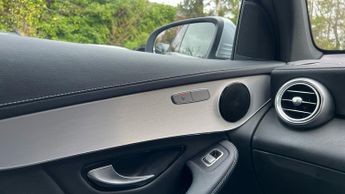 Mercedes-benz Glc 2.0 GLC220d AMG Line (Premium) SUV 5dr Diesel G-Tronic+ 4MATIC E