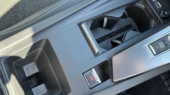 Peugeot 308 1.2 PureTech Allure Hatchback 5dr Petrol EAT Euro 6 (s/s) (130 p