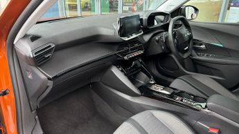 Peugeot 2008 1.2 PureTech Allure Premium SUV 5dr Petrol EAT Euro 6 (s/s) (130