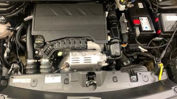 Peugeot 2008 1.2 PureTech Allure Premium + SUV 5dr Petrol EAT Euro 6 (s/s) (1