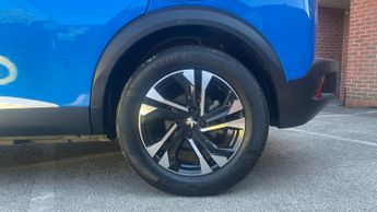 Peugeot 2008 50kWh Allure SUV 5dr Electric Auto (136 ps)