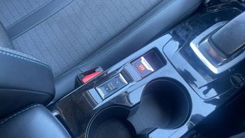 Peugeot 2008 50kWh Allure SUV 5dr Electric Auto (136 ps)