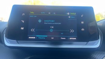 Peugeot 2008 50kWh Allure SUV 5dr Electric Auto (136 ps)