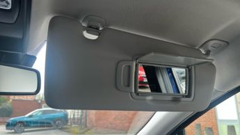 Renault Captur 1.6 E-TECH techno SUV 5dr Petrol Hybrid Auto Euro 6 (s/s) (145 p