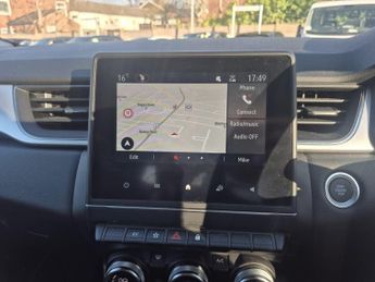 Renault Captur 1.6 E-TECH techno SUV 5dr Petrol Hybrid Auto Euro 6 (s/s) (145 p