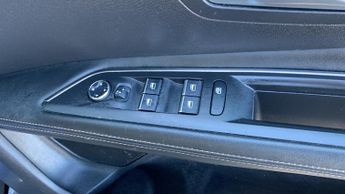 Peugeot 3008 SUV 1.5 BlueHDi GT Premium SUV 5dr Diesel EAT Euro 6 (s/s) (130 ps)