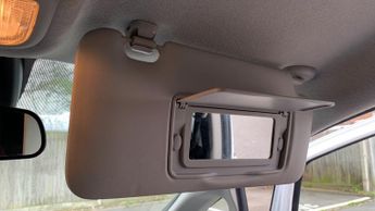 Honda Jazz 1.3 i-VTEC EX Hatchback 5dr Petrol CVT Euro 6 (s/s) (102 ps)