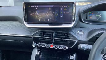 Peugeot 2008 50kWh Allure SUV 5dr Electric Auto (7kW Charger) (136 ps)